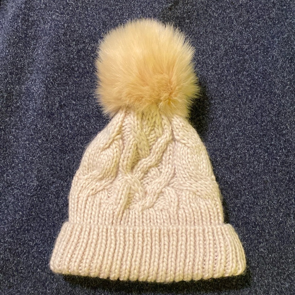 NWT Free people Pom Beanie one size